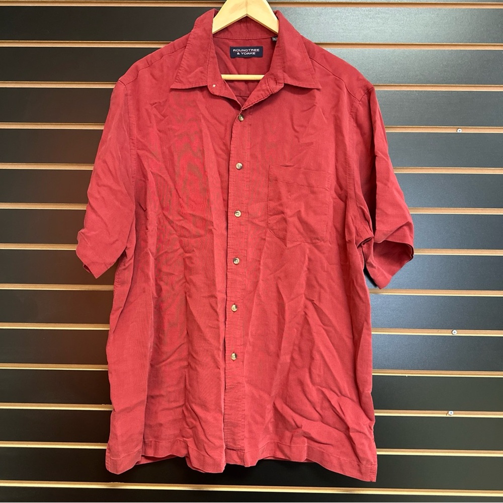 Roundtree & Yorke Red Casual Button Down Shirt